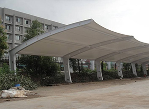 駐馬店<font color='red'>膜結(jié)構(gòu)車棚</font>、膜結(jié)構(gòu)看臺【案例】總結(jié)