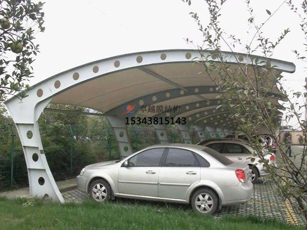張拉膜車棚哪家便宜？